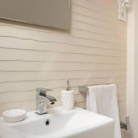 Minty - La Merced Atico Duplex Malaga