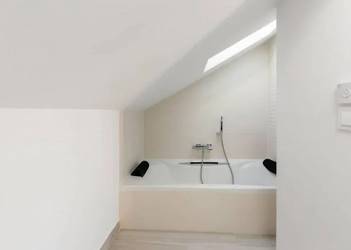 Duplex 2bd 2bth Terrace-malaga Center Appartement *