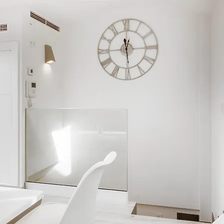 Minty - La Merced Atico Duplex Apartment *