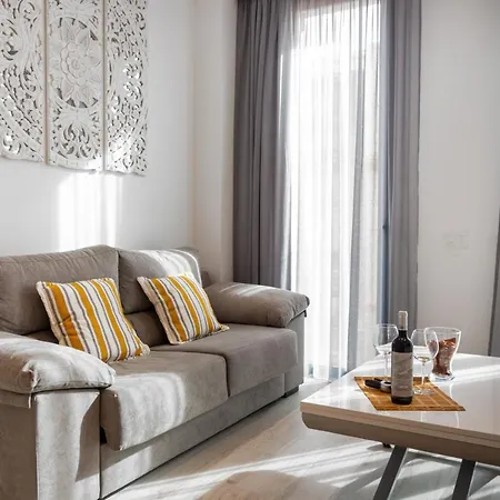 Minty - La Merced Atico Duplex Apartment