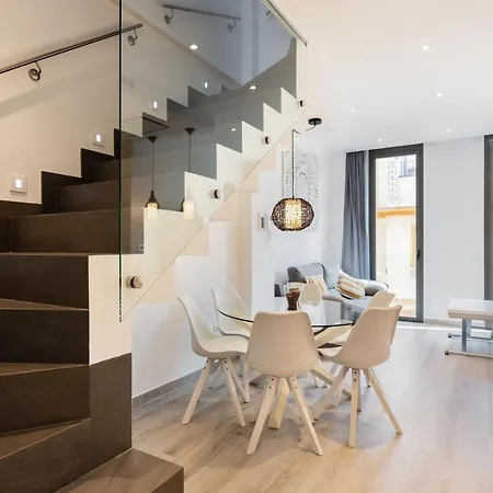 Minty - La Merced Atico Duplex Apartment