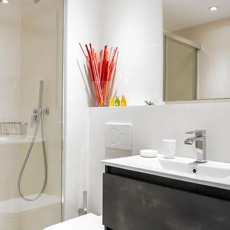 Minty - La Merced Atico Duplex Apartment *
